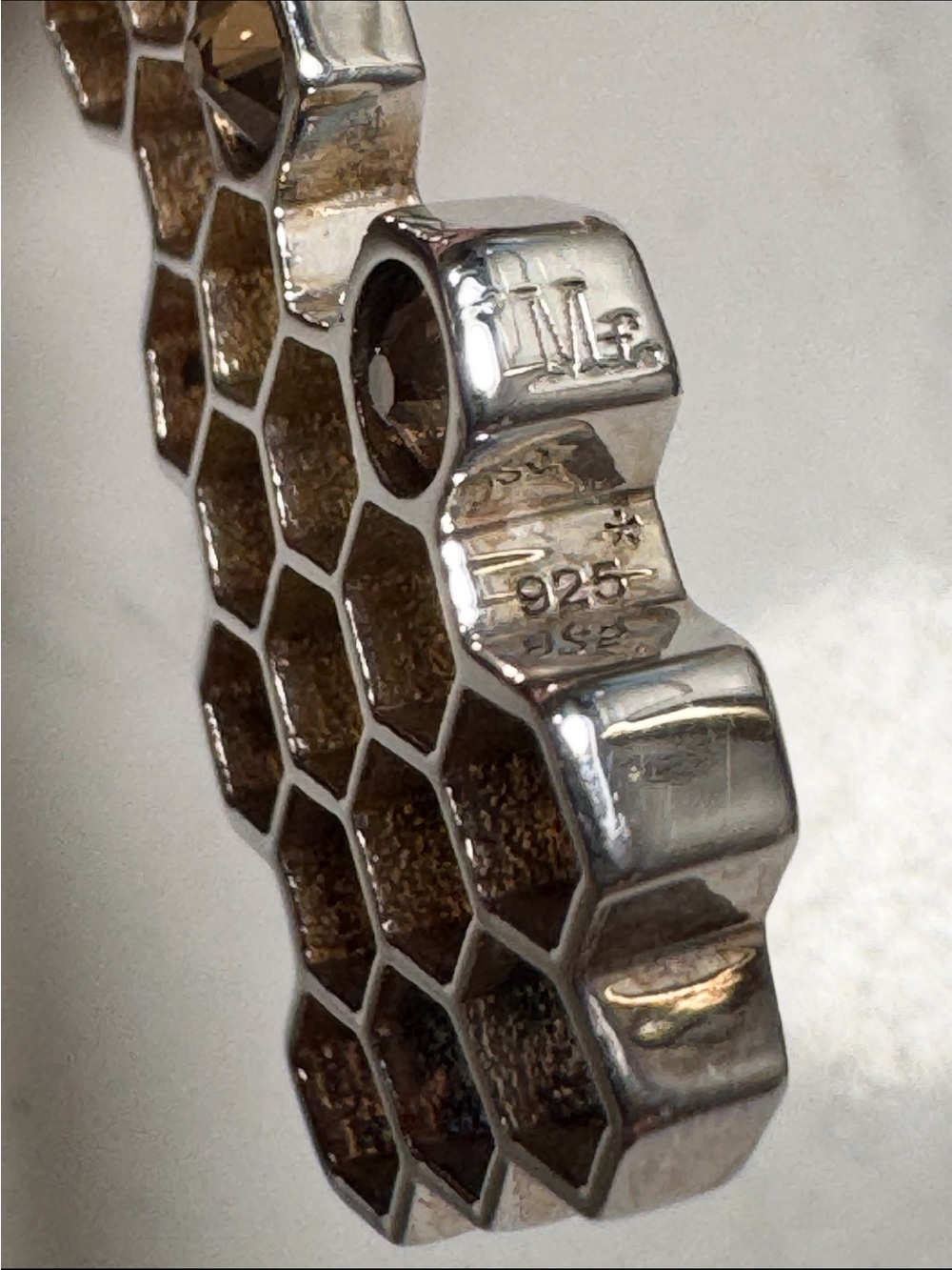 π©Άπ MIGNON FAGET STERLING SILVER BEE HIVE PENDAT AND CHAIN!ππ - Picture 7 of 12